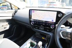 2025 Lexus NX350H NX350h Sports Luxury AWD 2.5L Hybrid Auto CVT Wagon 2M00500 002