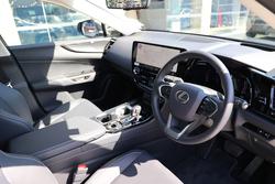 2025 Lexus NX350H NX350h Sports Luxury AWD 2.5L Hybrid Auto CVT Wagon 2M00500 002