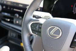 2025 Lexus NX350H NX350h Sports Luxury AWD 2.5L Hybrid Auto CVT Wagon 2M00500 002
