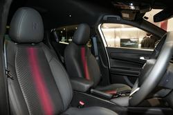 2025 Alfa Romeo Junior Ibrida