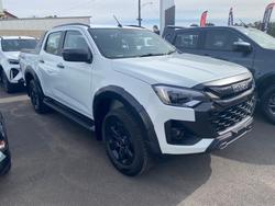 2025 ISUZU D-MAX XT