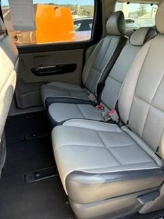 2015 Kia Carnival Platinum