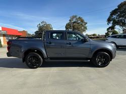 2025 Isuzu
D-MAX X-RIDER