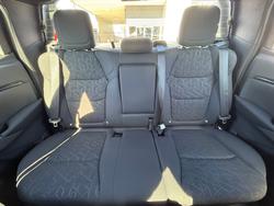 2025 Isuzu
D-MAX X-RIDER