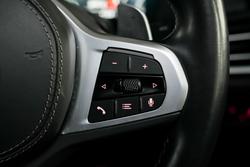 2023 BMW
X5 M50i
