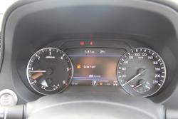 2025 Nissan Navara ST-X