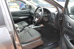 2025 Nissan Navara ST-X