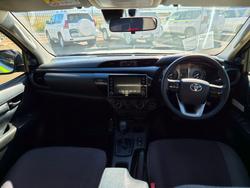 2021 Toyota Hilux SR White