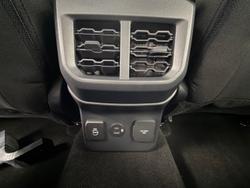 2025 Ford
Ranger PHEV XLT