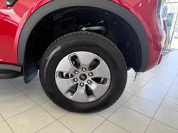 2025 Ford
Ranger PHEV XLT