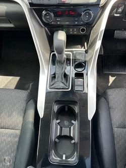 2023 Mitsubishi Eclipse Cross ES