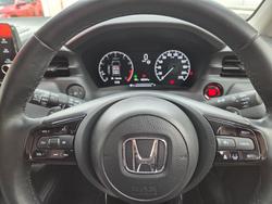 2024 HONDA HRV MY25 VI-X WHITE