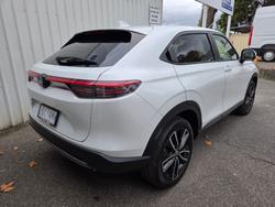 2024 HONDA HRV MY25 VI-X WHITE