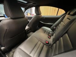 2020 Lexus
IS300 Luxury 2.0L Turbo Automatic Sedan