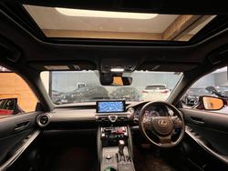 2020 Lexus
IS300 Luxury 2.0L Turbo Automatic Sedan