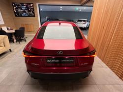 2020 Lexus
IS300 Luxury 2.0L Turbo Automatic Sedan