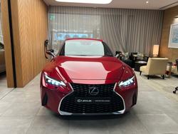 2020 Lexus
IS300 Luxury 2.0L Turbo Automatic Sedan