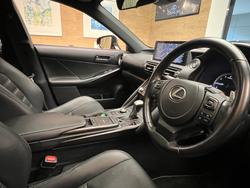 2020 Lexus
IS300 Luxury 2.0L Turbo Automatic Sedan