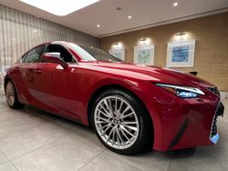 2020 Lexus
IS300 Luxury 2.0L Turbo Automatic Sedan