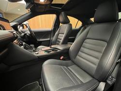 2020 Lexus
IS300 Luxury 2.0L Turbo Automatic Sedan