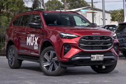 2025 Isuzu
MU-X