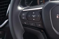 2025 Isuzu
MU-X