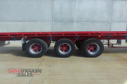 1999 Freighter 48FT Flat Top