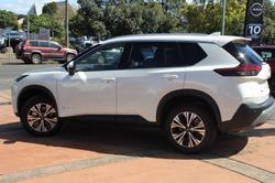 2025 Nissan
X-TRAIL ST-L e-POWER