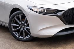 2024 Mazda 3 G20 Touring