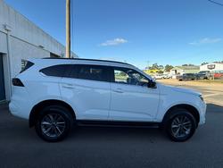 2025 Isuzu
MU-X LS-U