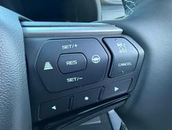 2025 Isuzu
MU-X LS-U