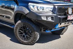 2015 Toyota HILUX SR5