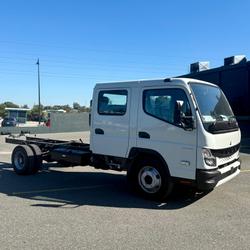 2025 Fuso Canter 815 