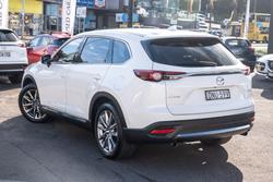 2017 Mazda
CX-9 Azami