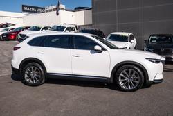 2017 Mazda
CX-9 Azami