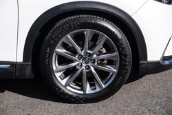 2017 Mazda
CX-9 Azami