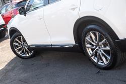 2017 Mazda
CX-9 Azami
