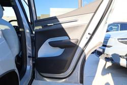 2024 Volvo
                EX30 Single Motor Extended Range Ultra