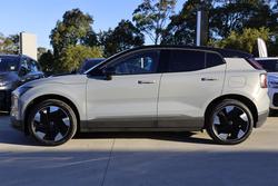 2024 Volvo
                EX30 Single Motor Extended Range Ultra
