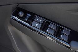 2025 Isuzu D-MAX BLADE