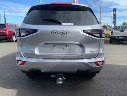 2021 ISUZU MU-X LS-M (4x4)