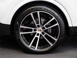 2025 Porsche Cayenne