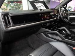 2025 Porsche Cayenne
