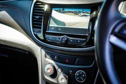 2017 HOLDEN
TRAX LT