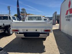 2025 MITSUBISHI Triton GLX