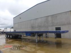 2007 Haulmark Flat Top Extendable 