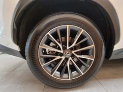 2025 Lexus NX350H Luxury AWD