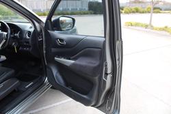 2018 Nissan
Navara ST