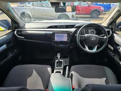 2021 Toyota Hilux SR5