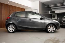 2012 Mazda 2 Neo